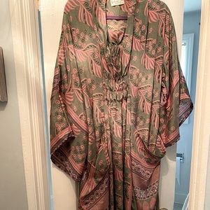 Kantha bae dress